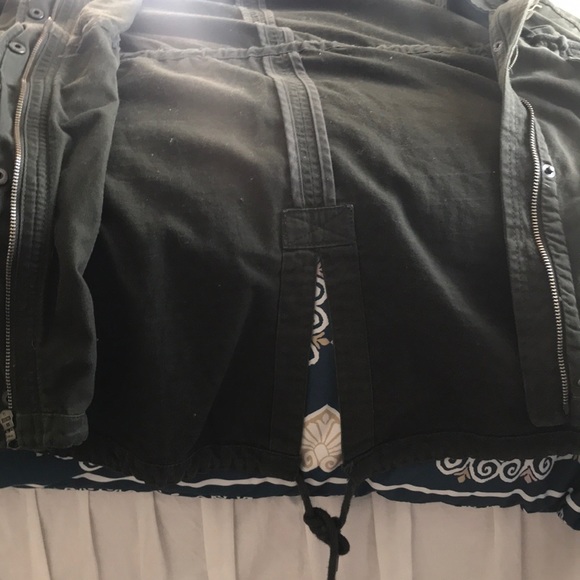 ABERCROMBIE & FITCH women’s jacket - Picture 4 of 6